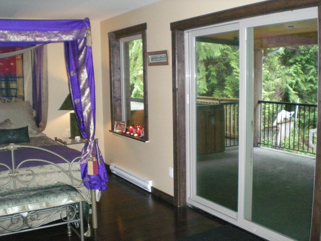 Bed and Breakfast Davis Brook Retreat Sechelt Zimmer foto